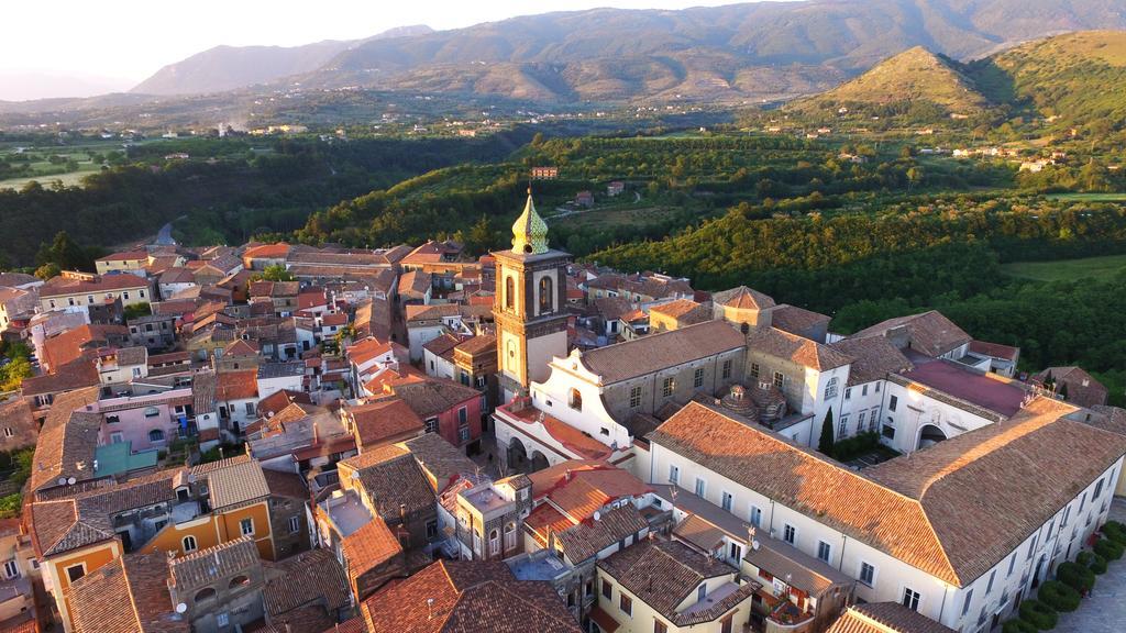 Giualduomo B&B SantʼAgata deʼ Goti Eksteriør bilde